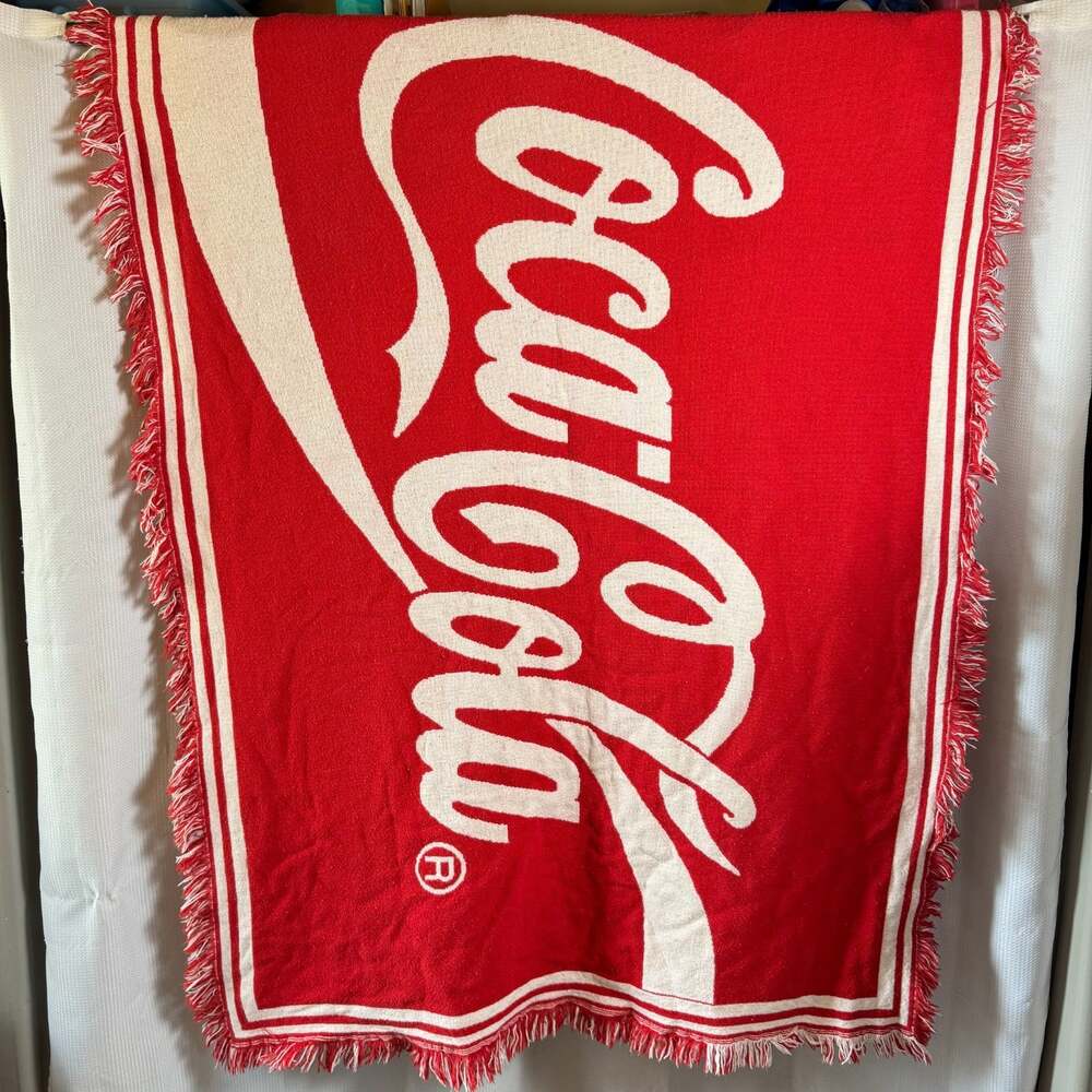 Vintage Coca Cola Red & White Woven Throw Blanket Knit Tapestry Fringe Coke EUC